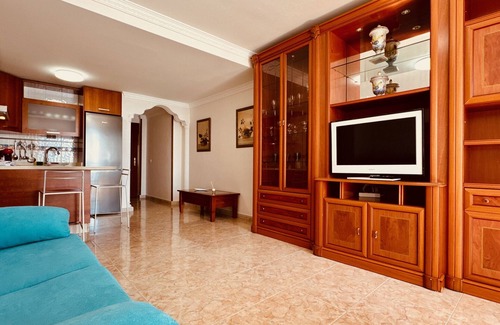 Playa de Arinaga Apartamento | Click&Guest - Bright Sun House with Sea Views