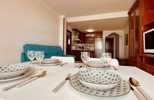 Playa de Arinaga Apartamento | Click&Guest - Bright Sun House with Sea Views