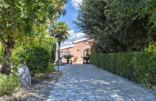 Alghero Villa | Alghero Villa con jardín para 8 personas cerca de la playa, con 3 dormitorios AC