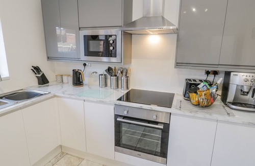 Loftus Cabaña | CLIFF HOUSE, pet friendly, character holiday cottage in Loftus