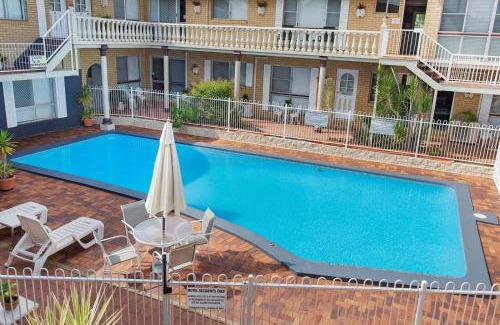 Newtown Hotel | Clifford Park Motor Inn
