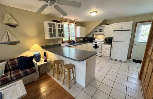 Colington Apartamento | Cliffside Retreat: On Roanoke Sound