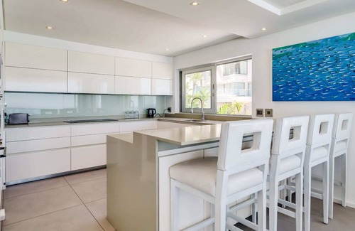 Clifton Apartamento | Clifton Apartment on the Waters Edge (Ocean Breeze)