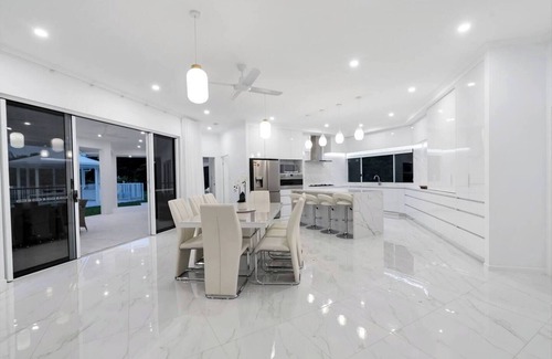 Clifton Beach Casa | Clifton Cove A Luxury Escape by the Beach