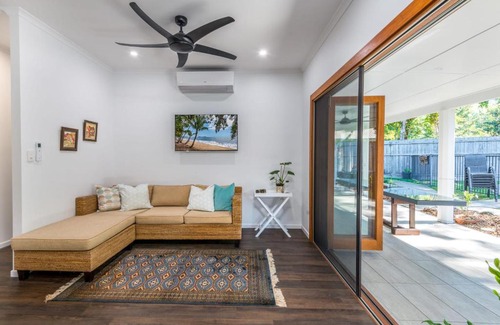 Clifton Beach Casa | Clifton Cove Cairns Paradise