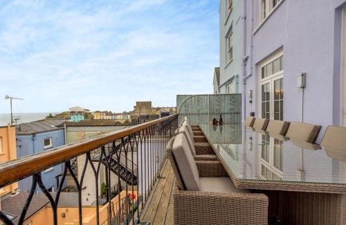 Tenby Casa | Clifton House