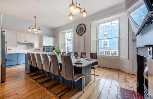 Tenby Casa | Clifton House
