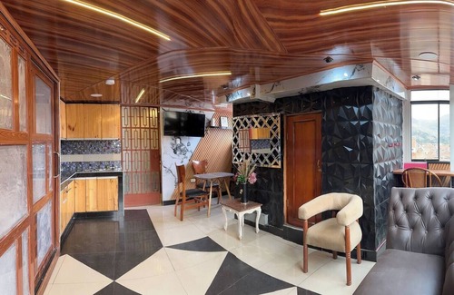 Tarma Apartamento | HOGAR, clima agradable y lugar turístico, Tarma.