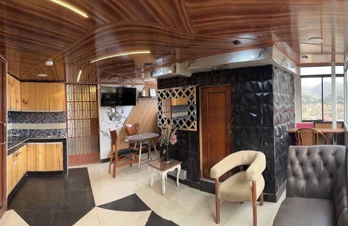 Tarma Apartamento | HOGAR, clima agradable y lugar turístico, Tarma.