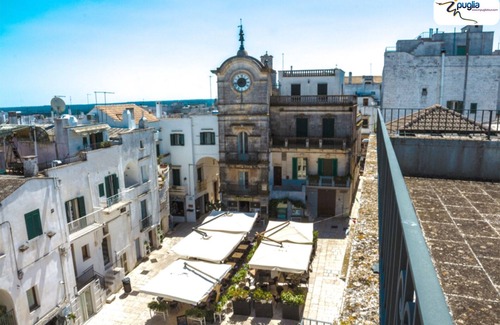 Old Town Cisternino Casa | Casa del reloj con vista panorámica a la terraza y wifi