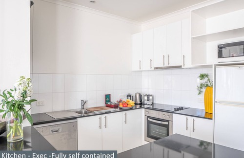 Carlton South Apartamento | Clocktower Apartment Hotel