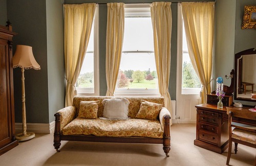 Castlerea Casa | Clonalis House B&B