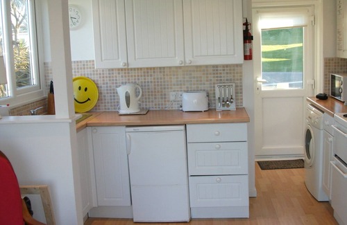 Hayle Chalet De Esquí | Clonmore 5 min walk to Hayle Beach. 2 bedroom chalet, conservatory and veranda