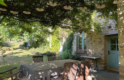 Montoillot Casa | Clos de Fougères - Gîte entier Le Bourguignon