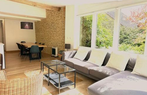 Montoillot Casa | Clos de Fougères - La Grange 4-5 personnes