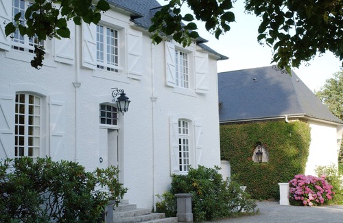 Jurancon Casa | Clos Mirabel Idílico C18 Manor House B & B o toda la casa + piscina para 10+ PAU