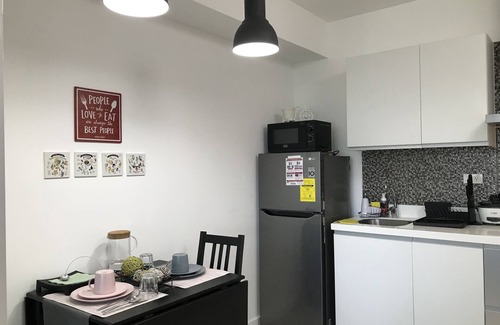 Don Bosco Condominio | 1BR Staycation en simplicidad y estilo