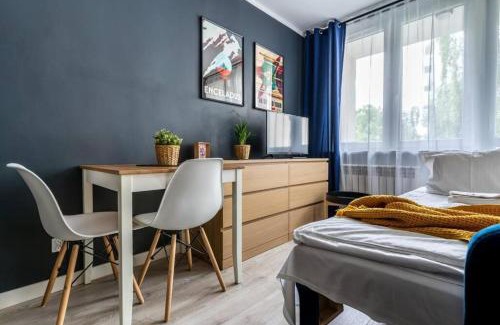 Mirow Apartamento | Close-Chic Apartments -3 Bedrooms - Warsaw Stays - Ogrodowa