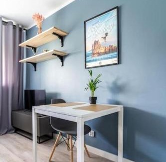 Mirow Apartamento | Close-Chic Apartments -3 Bedrooms - Warsaw Stays - Ogrodowa