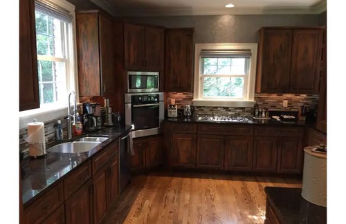 Green Hills Casa | Close,Private,Pool,Pets,Kids!!