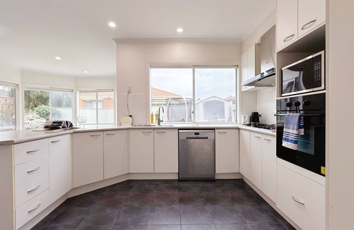 Craigieburn Casa | Close to Airport/TrainStation/Shopping/ParkSide/4B