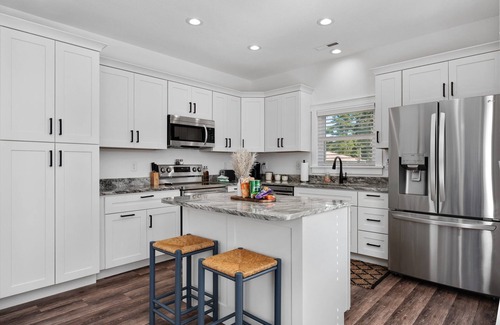 Kill Devil Hills Casa | Close To Attractions & Beaches! Dog Friendly! T1