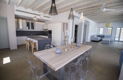 Elia Villa | Exquisita villa, magnífica vista, diseño de lujo, piscina infinita