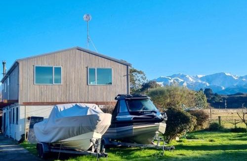 Kaikoura Casa | Close to Beach with Mountain Views in Puketa