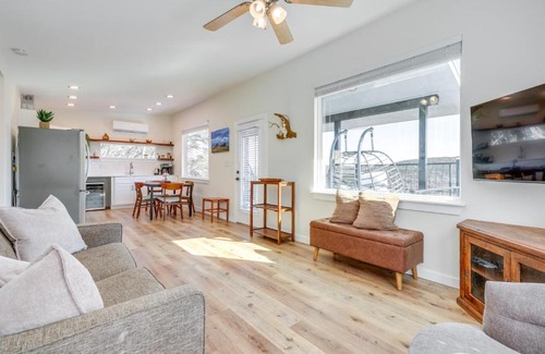 Canyon Lake Casa | Close to Canyon Lake Cabin - Boat Ramp and Hot Tub