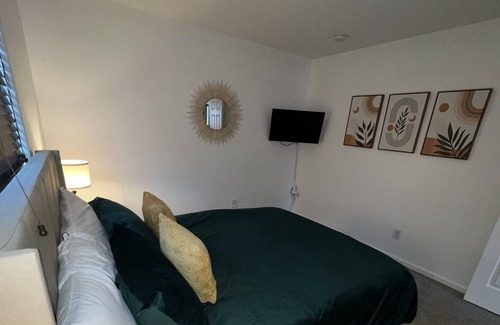 Maryvale Casa | Close to Cardinal & West Gate