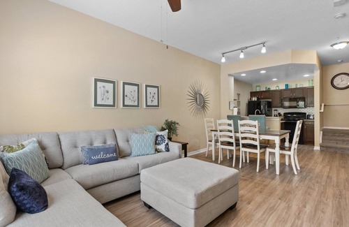Kissimmee Casa | ¡Cerca de Disney! ¡Inmaculado! Aparcamiento gratuito / Servicios / Wi-Fi. Descuentos de verano!