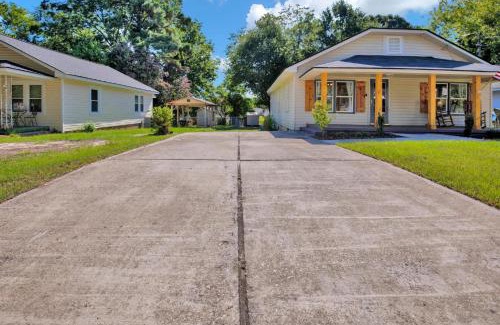 Terry Sanford Casa | Close to Downtown & Fort Bragg- The Precious Pearl