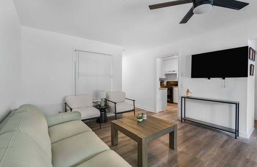 Westfield Casa | Close to downtown & UT | Stone's Throw by Portoro