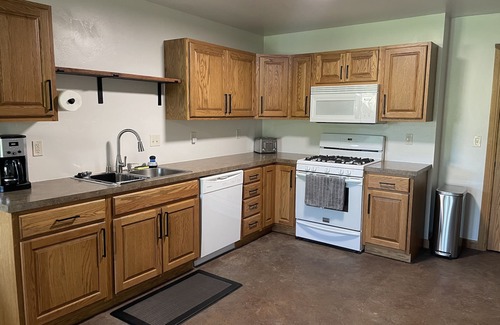 Bozeman Casa | Close to Downtown with Mountain Views