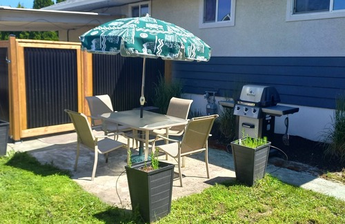 Central Okanagan Casa | Close to everything