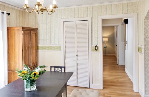 Woodstock Casa | Close to Everything in charming area