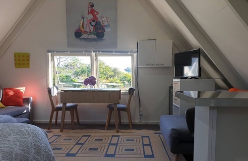 Waikanae Apartamento | Cerca de todo (río, playas, cafeterías) pero muy seguro, privado y tranquilo.