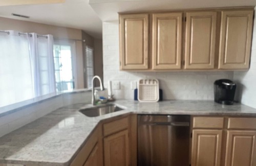 Cape May - Wildwood Condominio | Close to everything! Short walk to beach, boardwalk and restaurants
