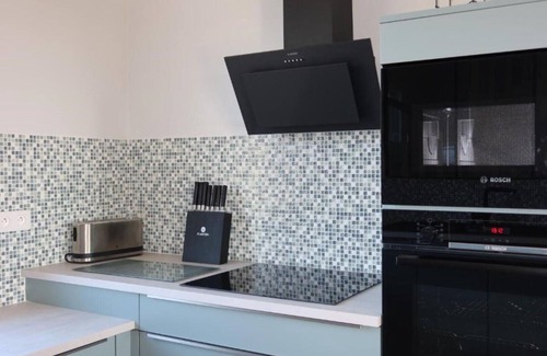 Saint-Brieuc-de-Mauron Casa | Close to the magical Broçeliande forest, quiet countryside, with sauna.