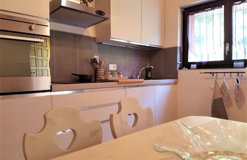 Bigogno Apartamento | Cerca de Franklin College y Lugano, ideal para hasta 4 personas.