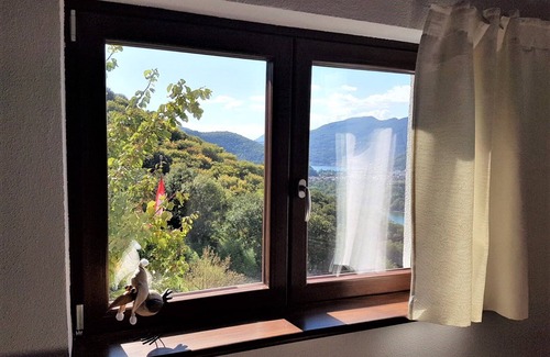 Bigogno Apartamento | Cerca de Franklin College y Lugano, ideal para hasta 4 personas.