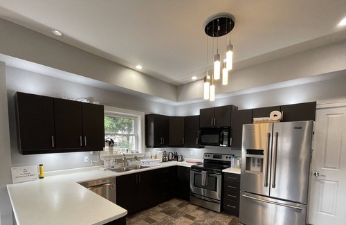 Clinton Casa | Close to Goderich and Bayfield - Fire Pit * BBQ