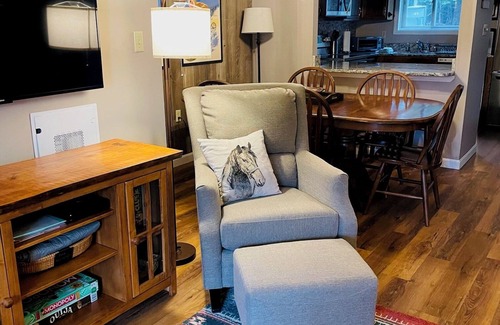 North Woodstock Casa | A0125 - Gestionado por Loon Reservation Service - NH Meals & Rooms Lic # 056365