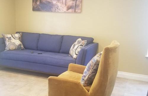 Paradise Casa | CLOSE TO STRIP, Very Private, GATED, Huge Floorplan, WIFI, Washer&Dryer