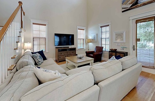 Lakeside at Blue Mountain Beach Casa | Close to the Beach! Beautiful 30A Home with Community Pool