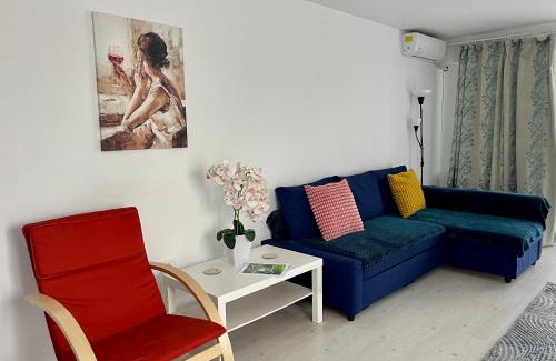 Otopeni Apartamento | Close to the Airport 15 minutes walk & Therme -SELF CHECK-IN