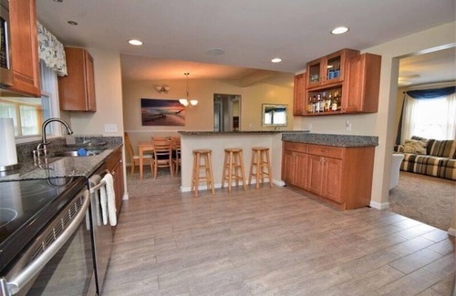 Rehoboth Beach Casa | Close to the Beaches and Shopping