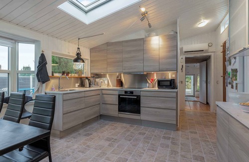 Vibæk Strand Casa | Close to the beach and forest and Ebeltoft