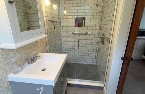Southampton Casa | Close to the beach and downtown