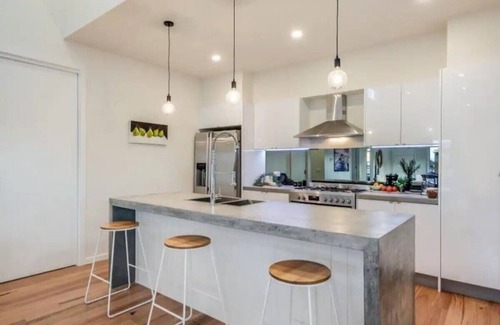 Belmont Casa | Close to the Coast & GMHBA stadium Belmont